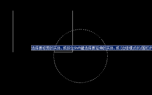 圍欄和窗交命令在CAD中的作用是什么？